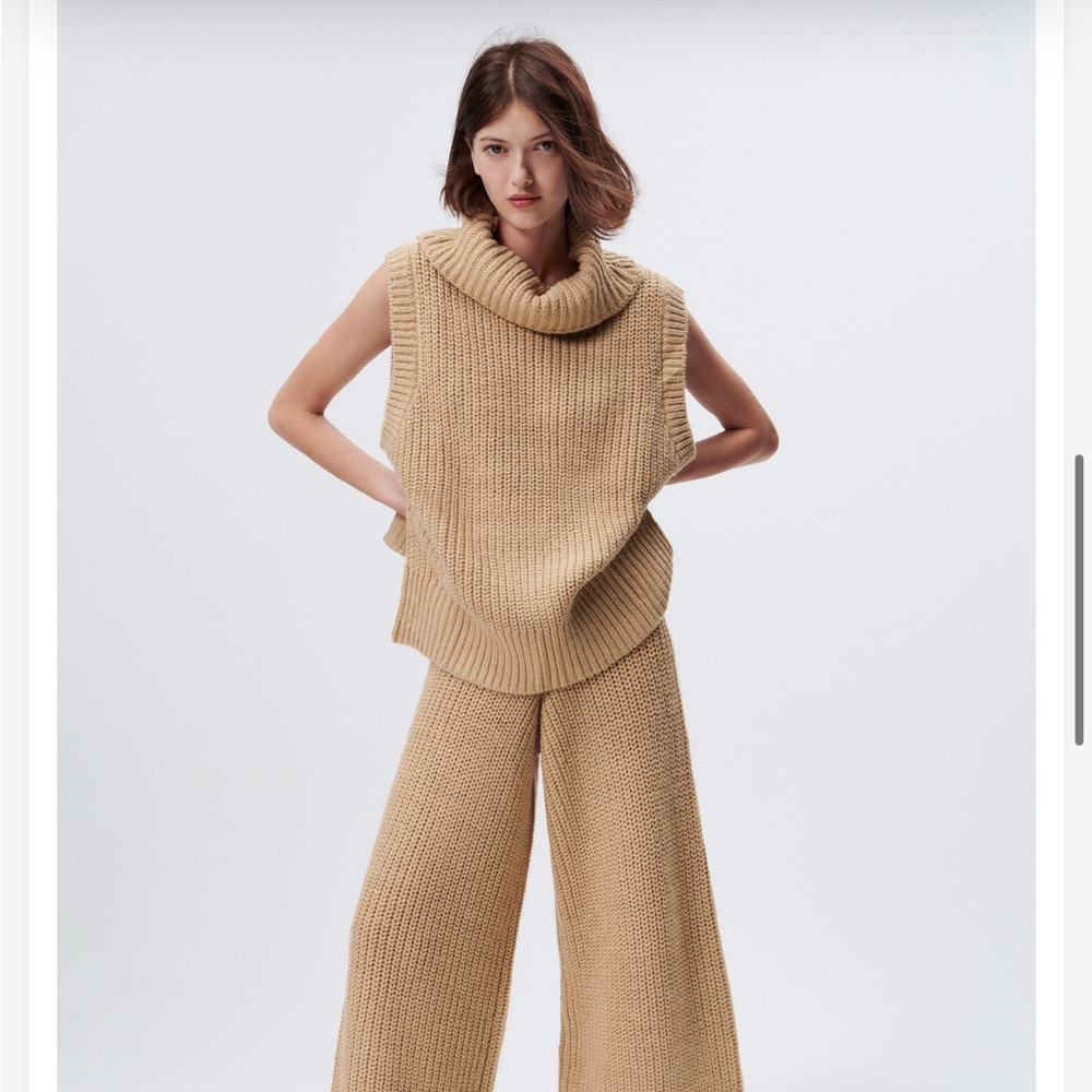 Zara - Long Turtleneck Sleeveless Sweater Vest